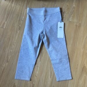 ALO Alosoft High Waist Iconic 90’s Capri